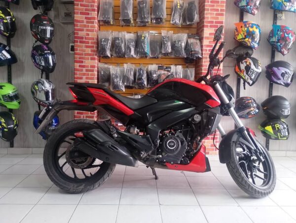 Dominar 250 Modelo 2022 – Único dueño, excelente estado - Image 3
