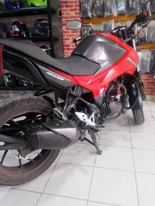 Hero Hunk 160R Modelo 2022 - Image 4