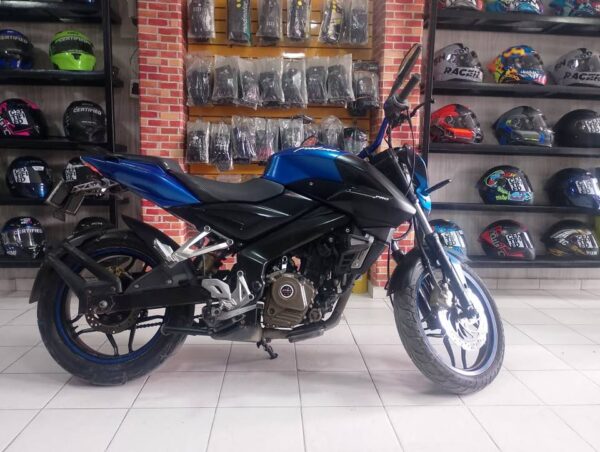 Pulsar NS 200 Modelo 2016 - Image 7