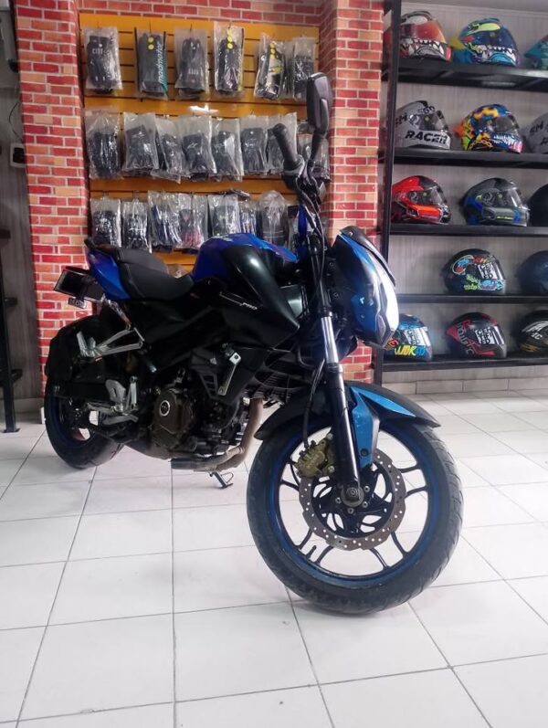 Pulsar NS 200 Modelo 2016 - Image 6