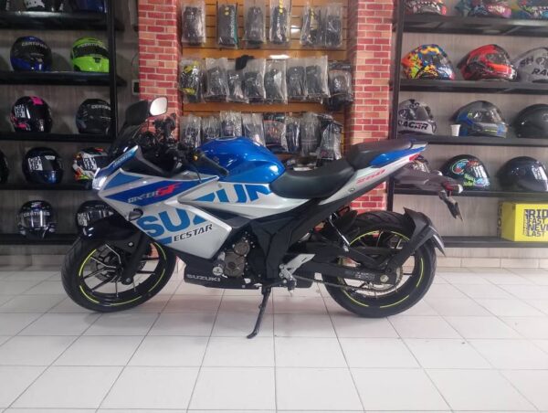 Suzuki Gixxer SF 250 Modelo 2024