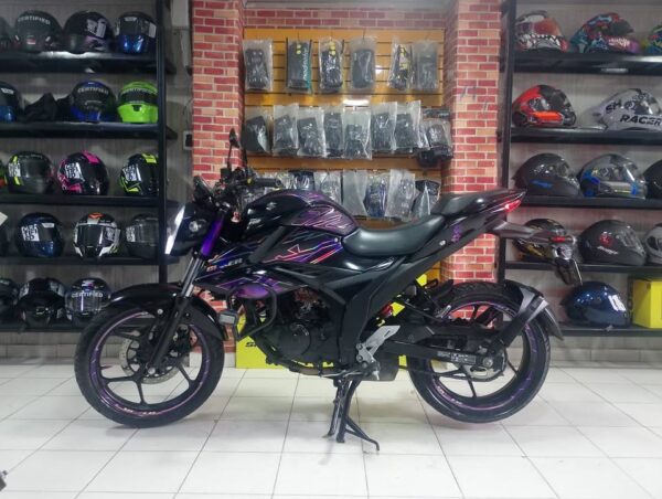 Suzuki Gixxer 150 FI ABS Modelo 2025