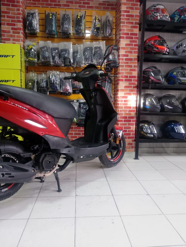 Kymco Twist 125 Modelo 2021 - Image 6