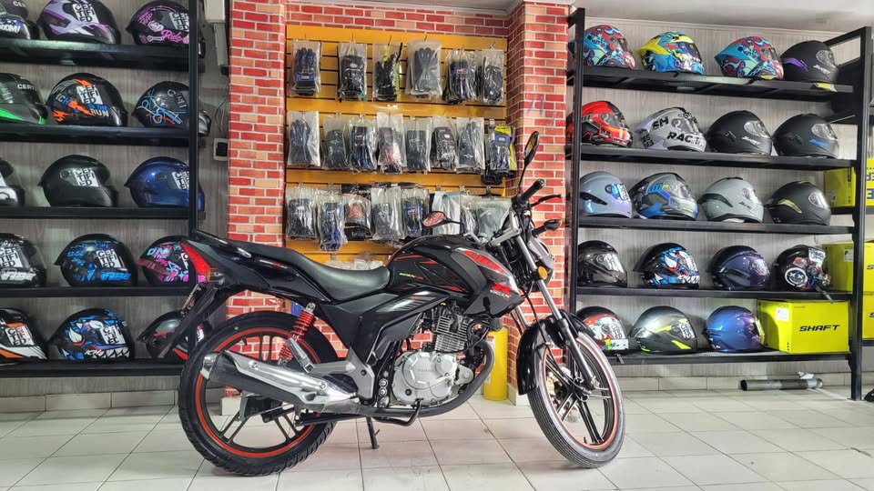 Suzuki GSX 125 modelo 2024 en venta – Excelente estado - Image 7