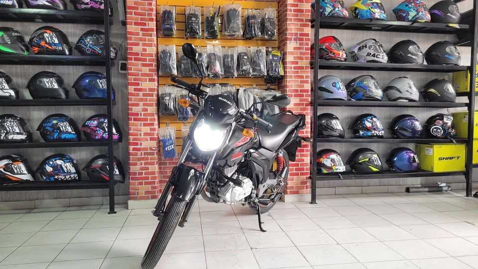 Suzuki GSX 125 modelo 2024 en venta – Excelente estado - Image 5