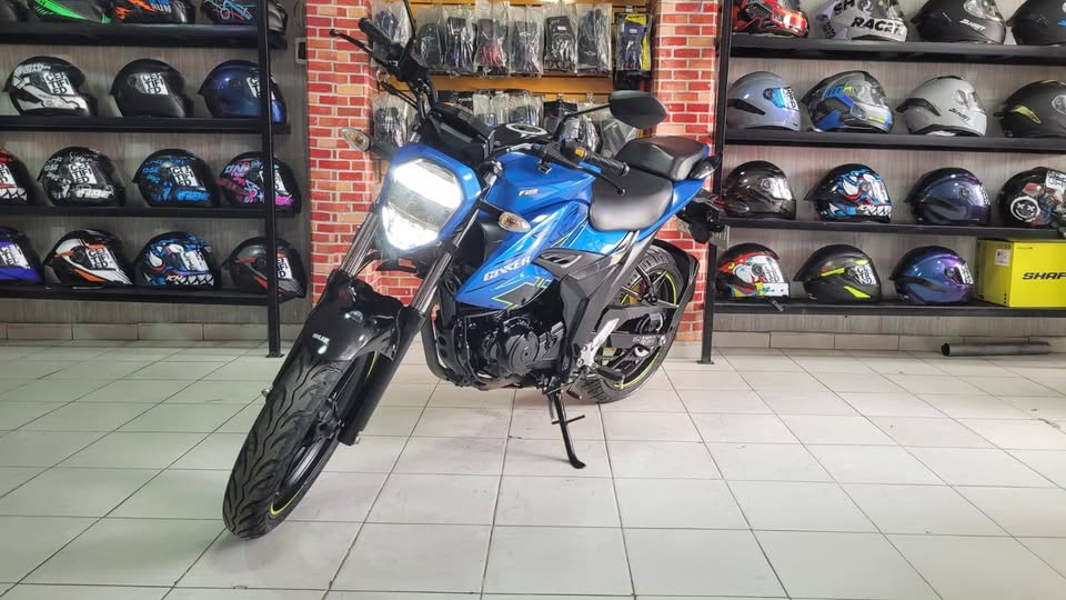Suzuki Gixxer 150 FI ABS modelo 2025 en venta – Excelente estado - Image 2
