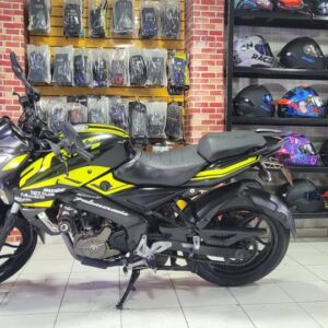 Pulsar NS 200 modelo 2015 en venta – Potencia y estilo a un gran precio