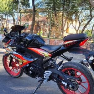 Suzuki GSXR 150 modelo 2022 en venta – Potencia y estilo deportivo