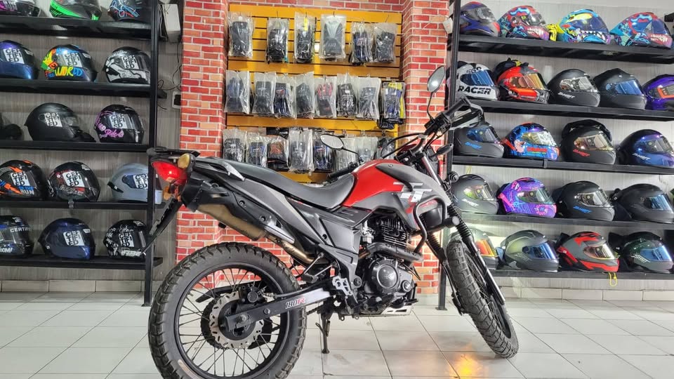 Akt TTR 180 modelo 2016 en venta – Excelente estado - Image 4